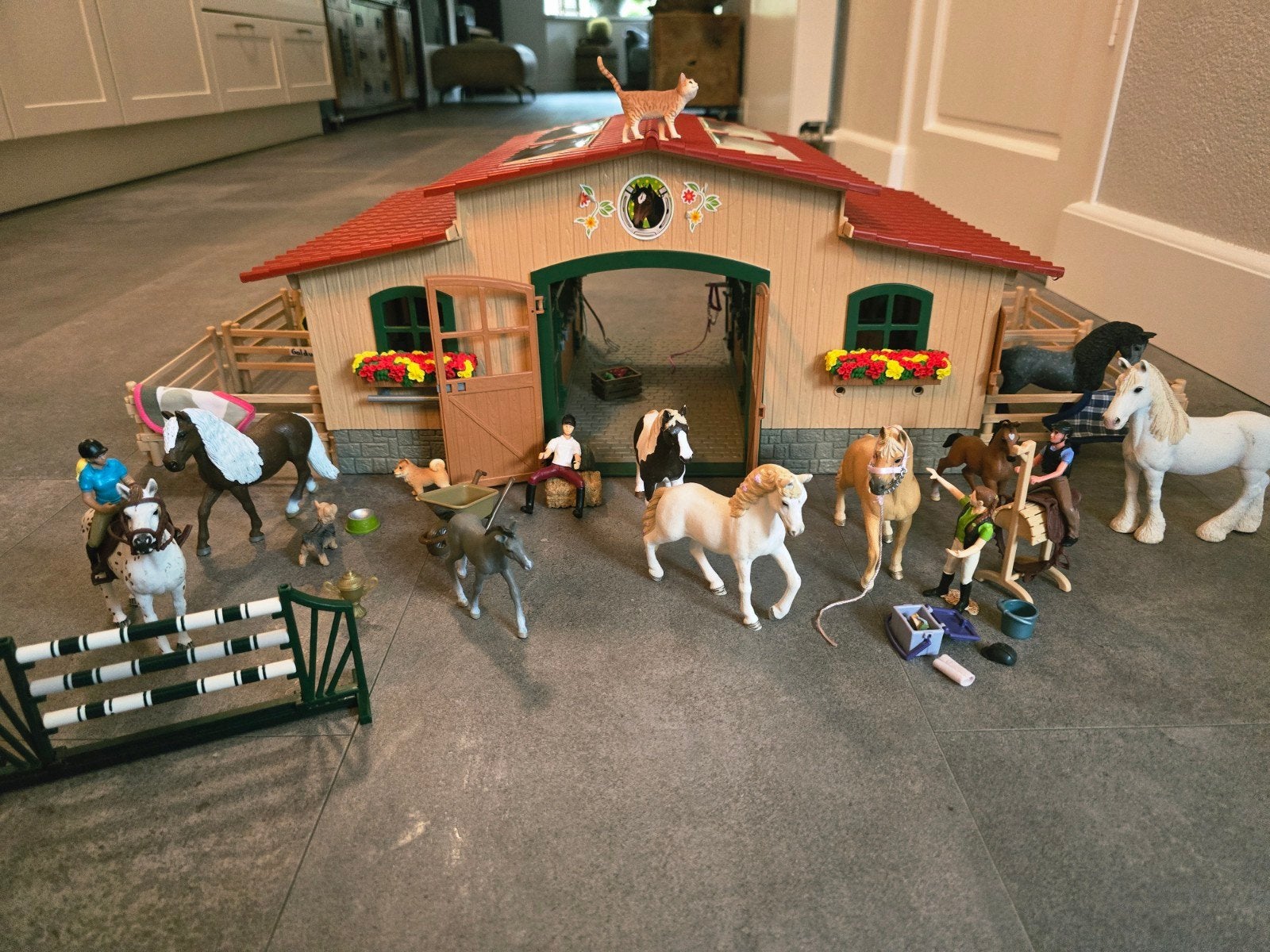 schleich paardenstal rijmanege zgan, Ophalen of Verzenden, Zo goed als nieuw, Paard, Beeldje of Figuurtje
