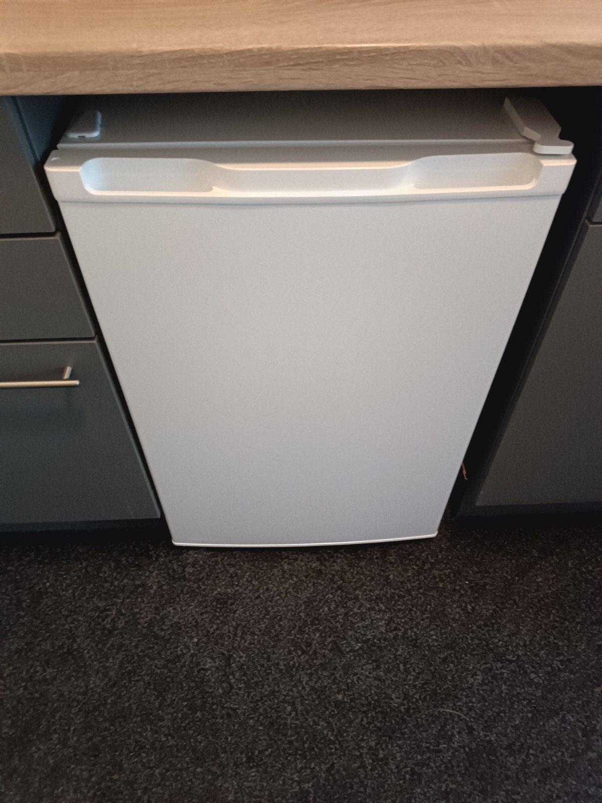 Ikea LAGAN fridge, 100 tot 150 liter, Zo goed als nieuw, 45 tot 60 cm, Met vriesvak