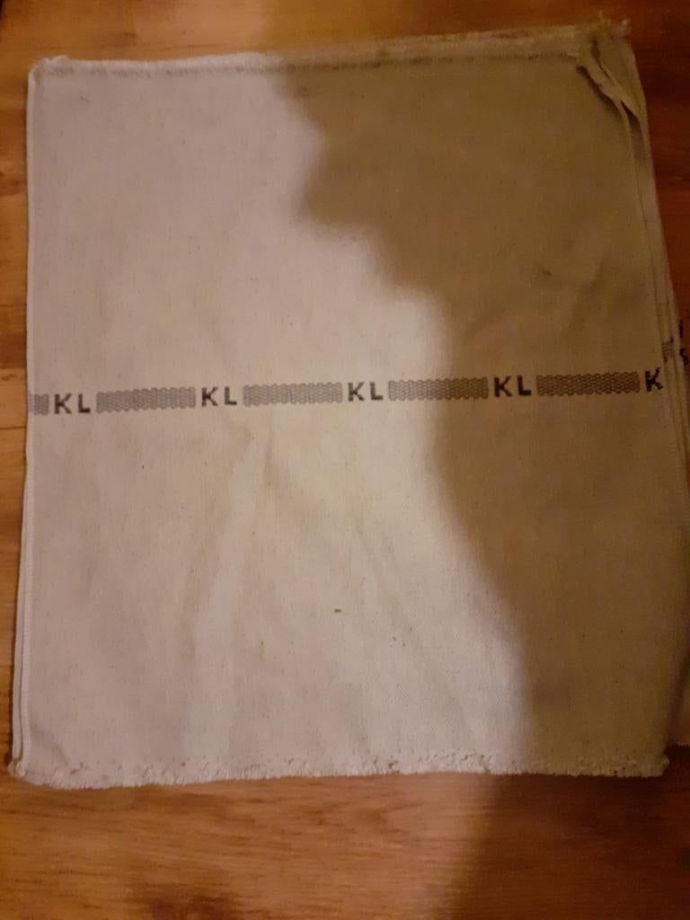 4 oude brocante bakkers doeken met initialen, Ophalen of Verzenden