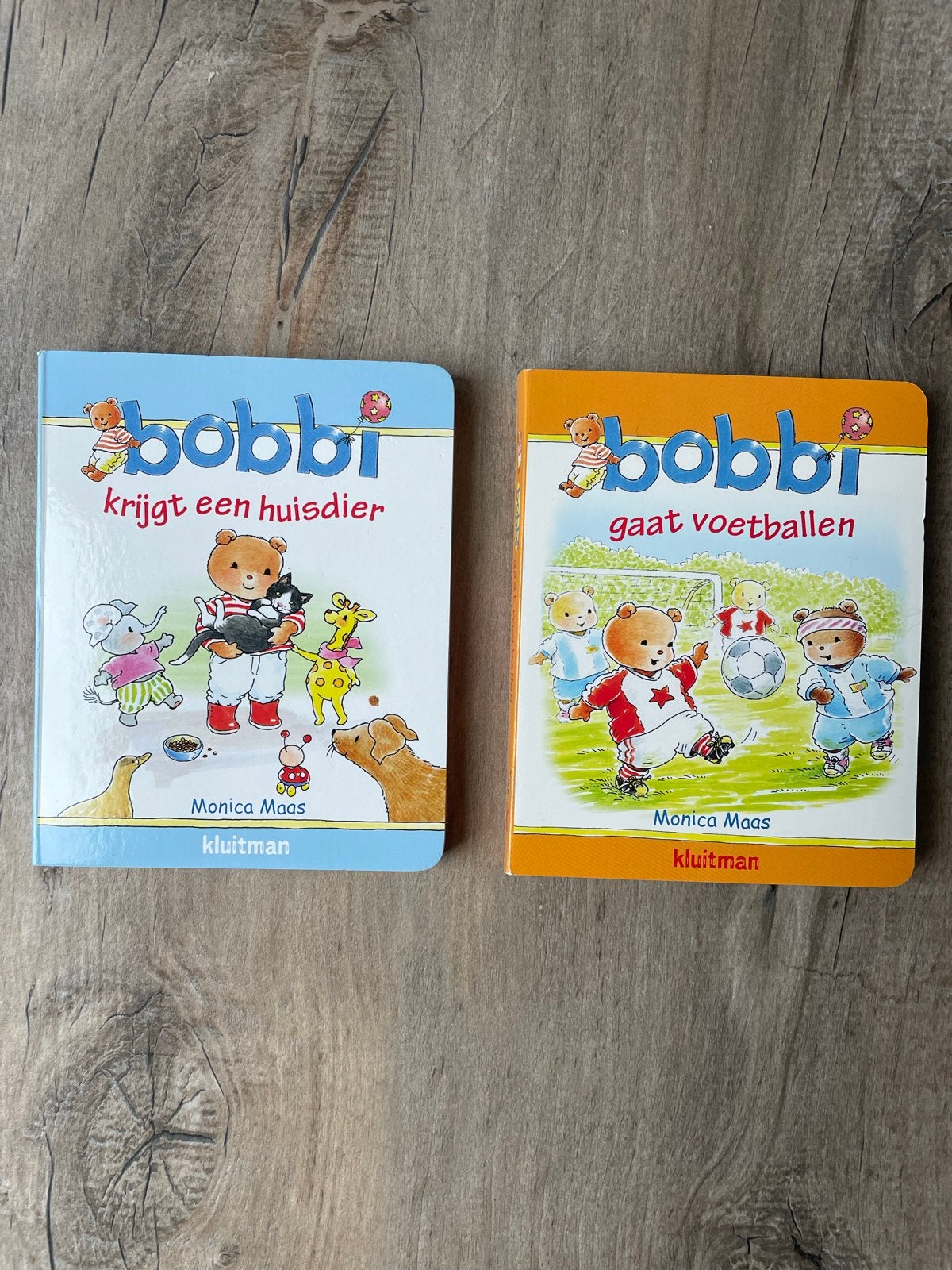 2x Bobbi boekjes - Monica Maas - Huisdier & Voetballen, Ophalen of Verzenden, Nieuw