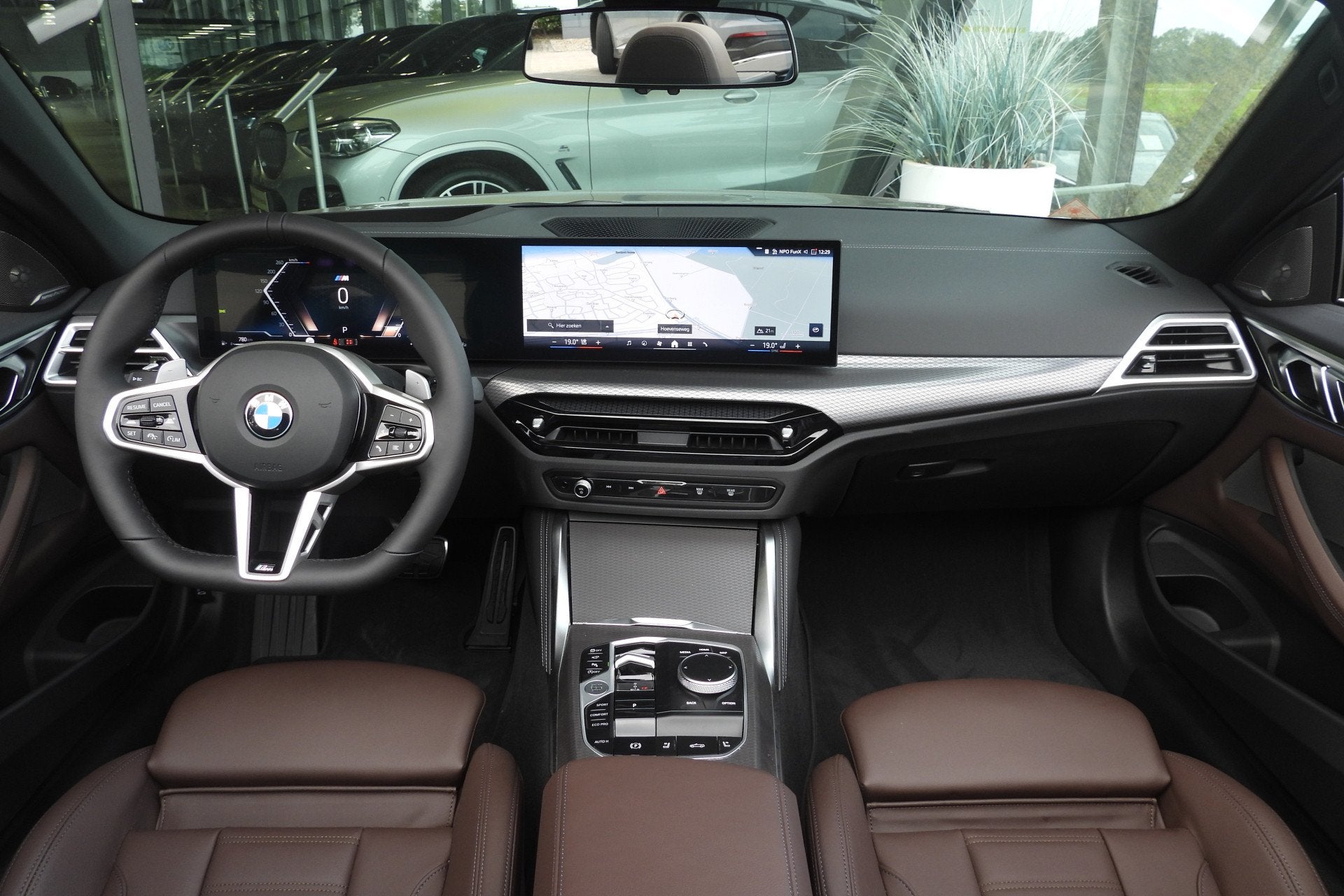 BMW 4 Serie Cabrio 420i M Sport Automaat / Air Collar / Adap, Auto's, 4 stoelen, Bedrijf, 750 kg, BTW verrekenbaar