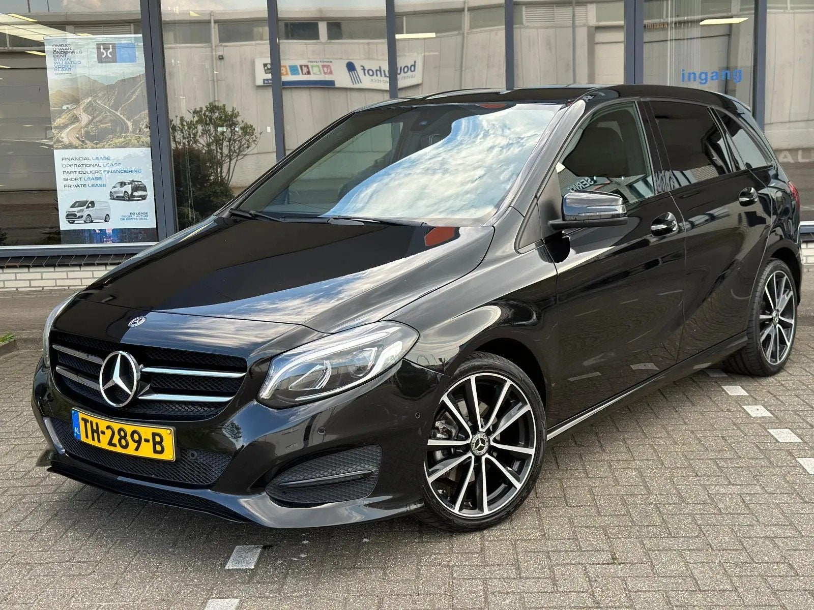 Mercedes-Benz B-klasse, Auto's, Gebruikt, 4 cilinders, Verwarmde buitenspiegels, 66 €/maand