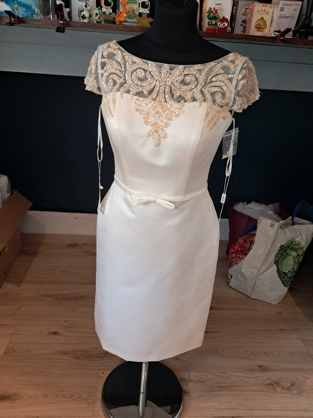 Korte trouwjurk Luna Novias, maat 38, nieuw met prijskaartje, Trouwjurk, Wit, Nieuw, Ophalen of Verzenden