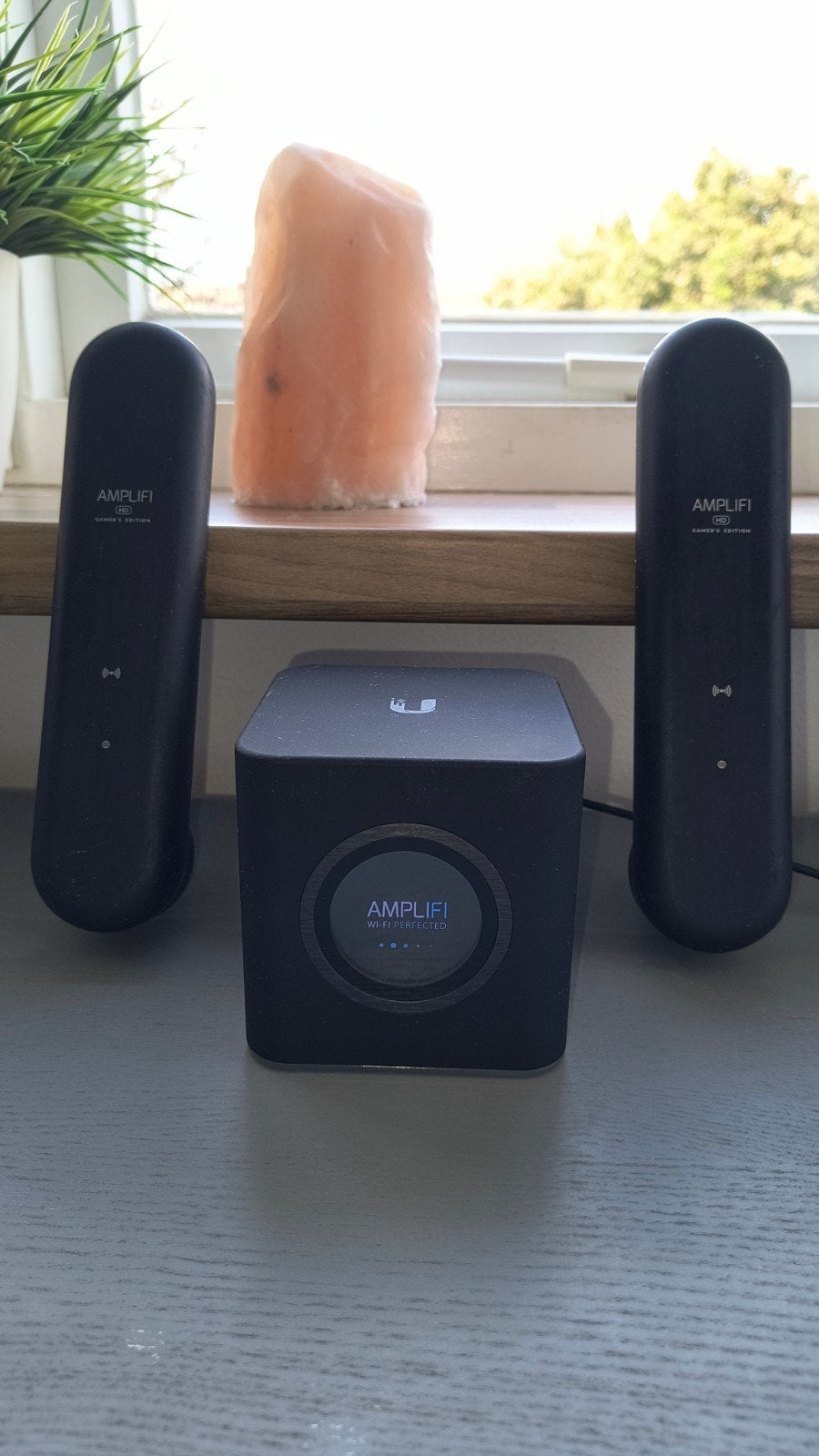 Ubiquiti AMPLIFI HD Gamer's Edition Mesh Wi-Fi Systeem, Computers en Software, Routers en Modems, Ophalen of Verzenden, Zo goed als nieuw