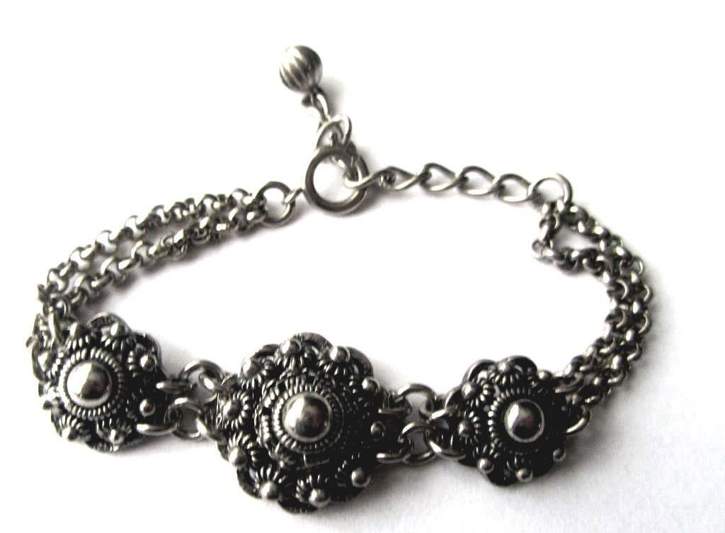 Prachtige Zeeuwse knop Armband, Ophalen, Zo goed als nieuw, Zilver, Staal