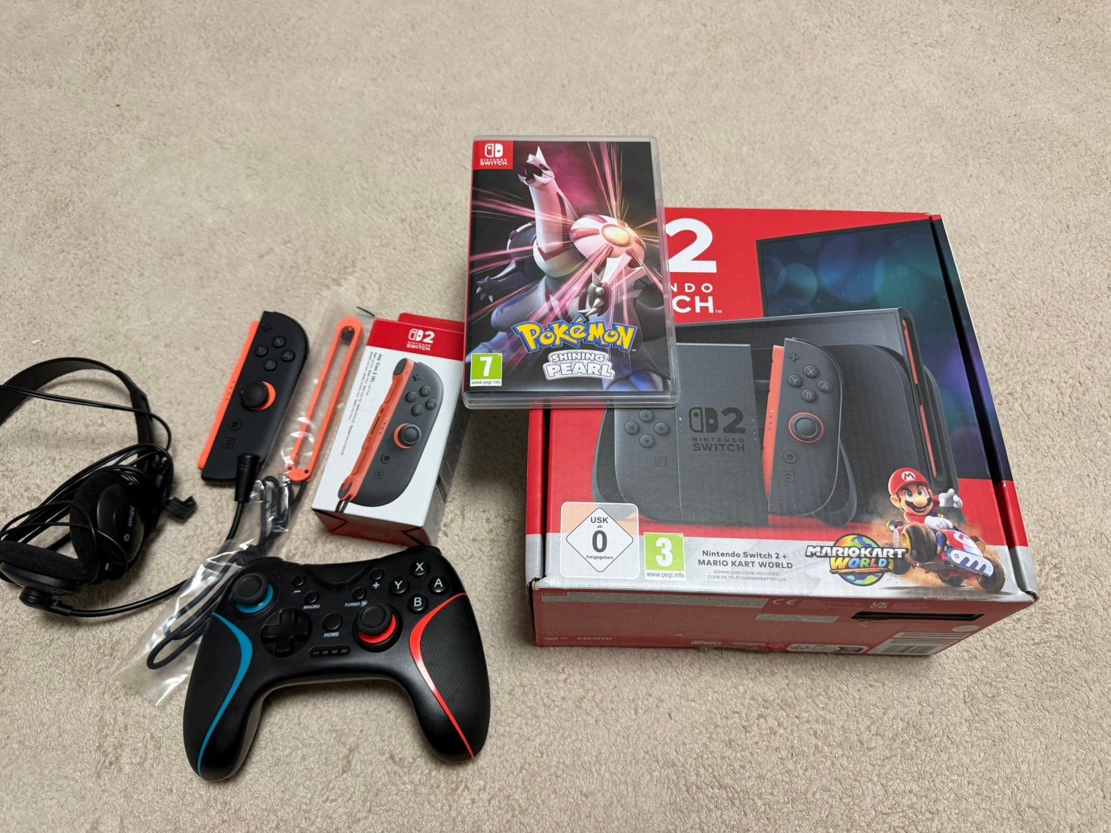 Nintendo switch 2+MARIO KART WORLD+POKEMON compleet met bon, Ophalen, Met games, Zo goed als nieuw, Switch Original
