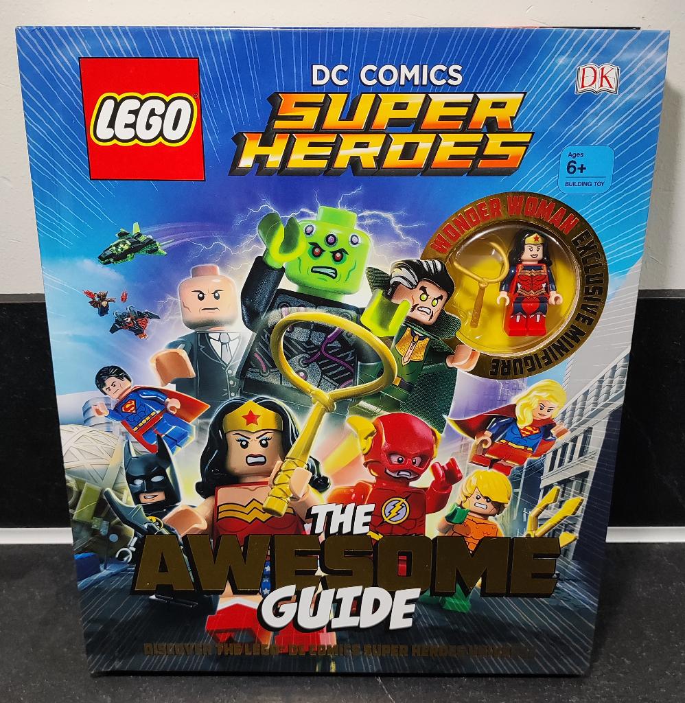 DC Super Heroes – The Awesome Guide + Wonder Woman minifig, Info@lego.com, Overige thema's, Lego, Overige typen