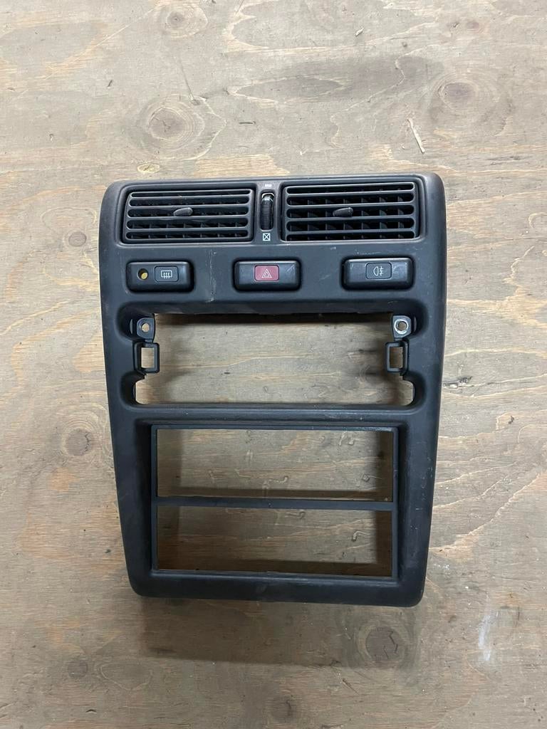 Toyota starlet p8 dashboard frame gebruikt, Ophalen of Verzenden