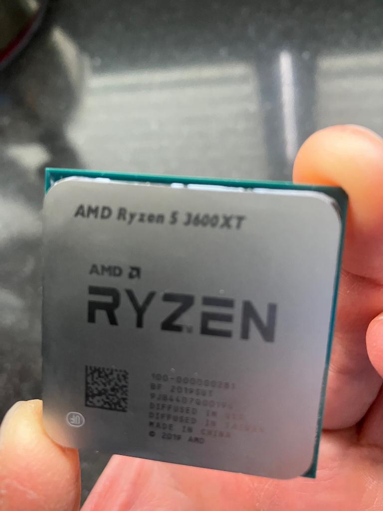 AMD Ryzen 5 3600XT, Computers en Software, Processors, 6-core, Zo goed als nieuw, Socket AM4, 3 tot 4 Ghz