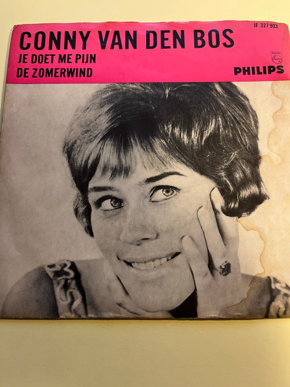 Conny van den Bos - Je Doet Me Pijn / De Zomerwind (Vinyl), Gebruikt, 7 inch, Ophalen of Verzenden, EP
