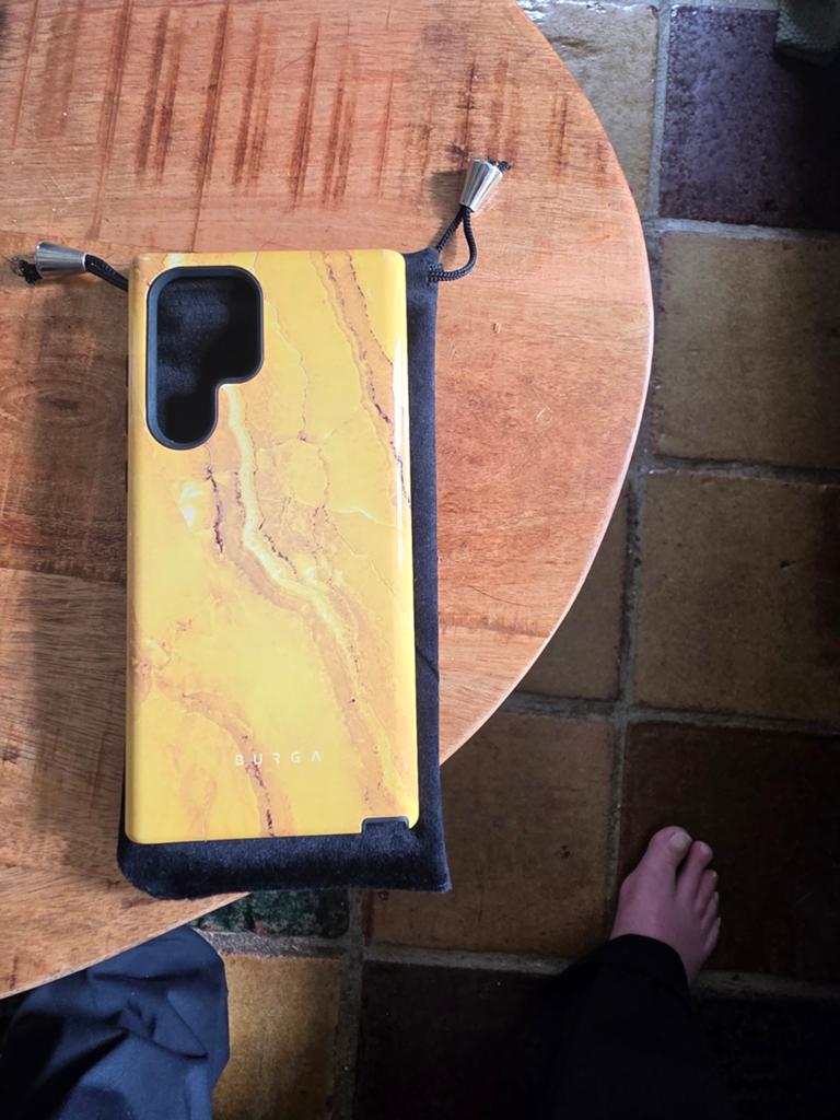 Burga Telefoonhoesje voor Samsung S22 Ultra - Geel Marmer, Ophalen of Verzenden
