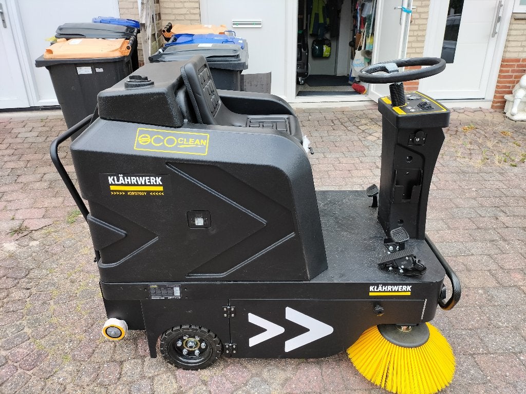 Zitveegmachine Klährwerk KW5700Y, Tuin en Terras, Veegmachines, Ophalen, Nieuw