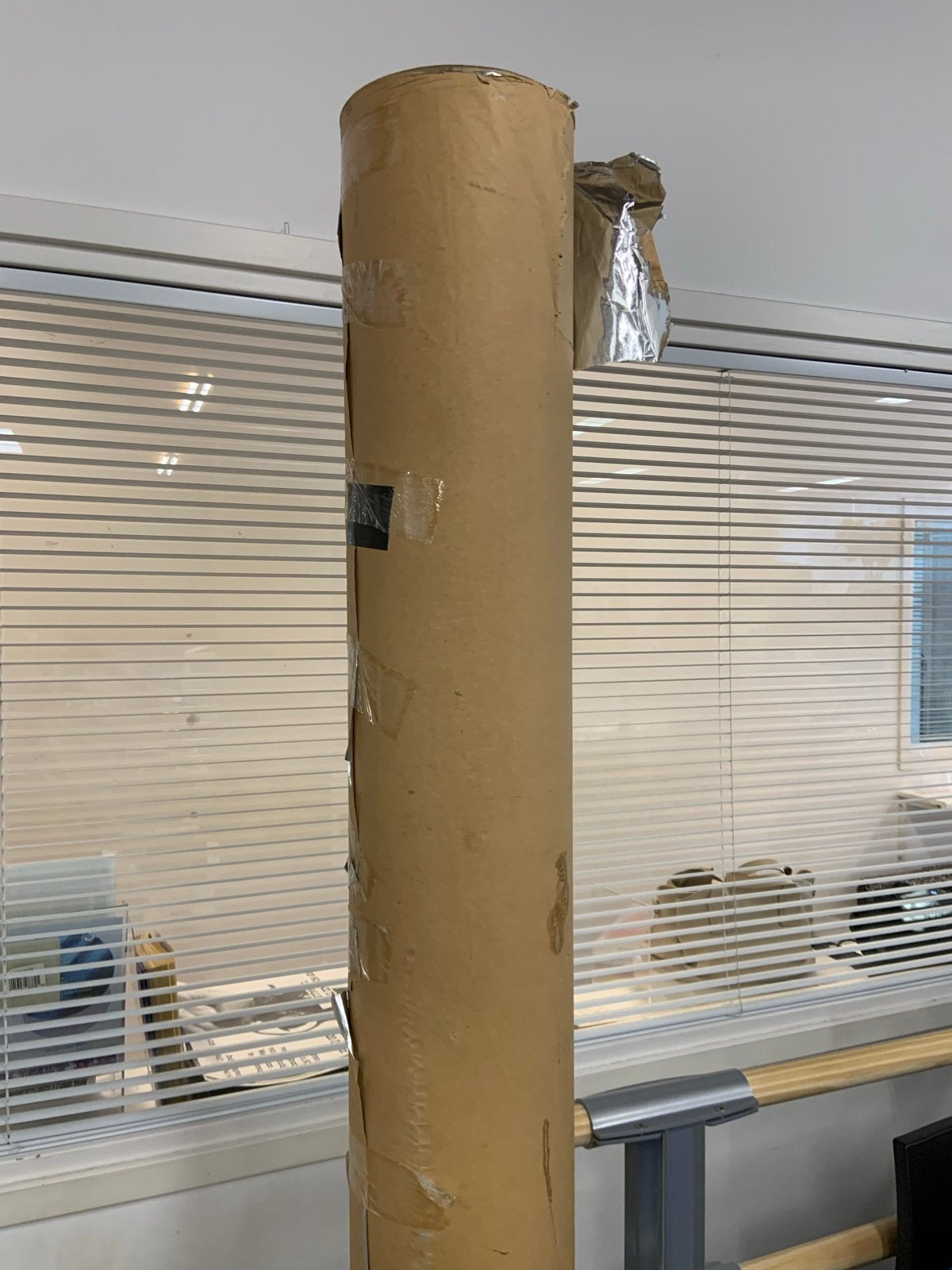 Zilverkleurig papier voor decoratie en knutselprojecten, Hobby en Vrije tijd, Ophalen, Zilver, Zo goed als nieuw, Papier of Karton