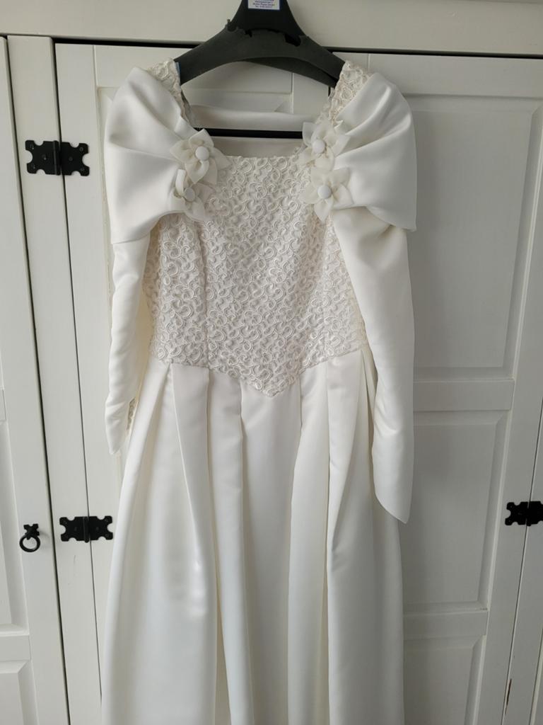 Unieke (want zelfgemaakte) trouwjurk maat 40, Kleding | Dames, Trouwkleding en Trouwaccessoires, Ophalen of Verzenden, Zo goed als nieuw