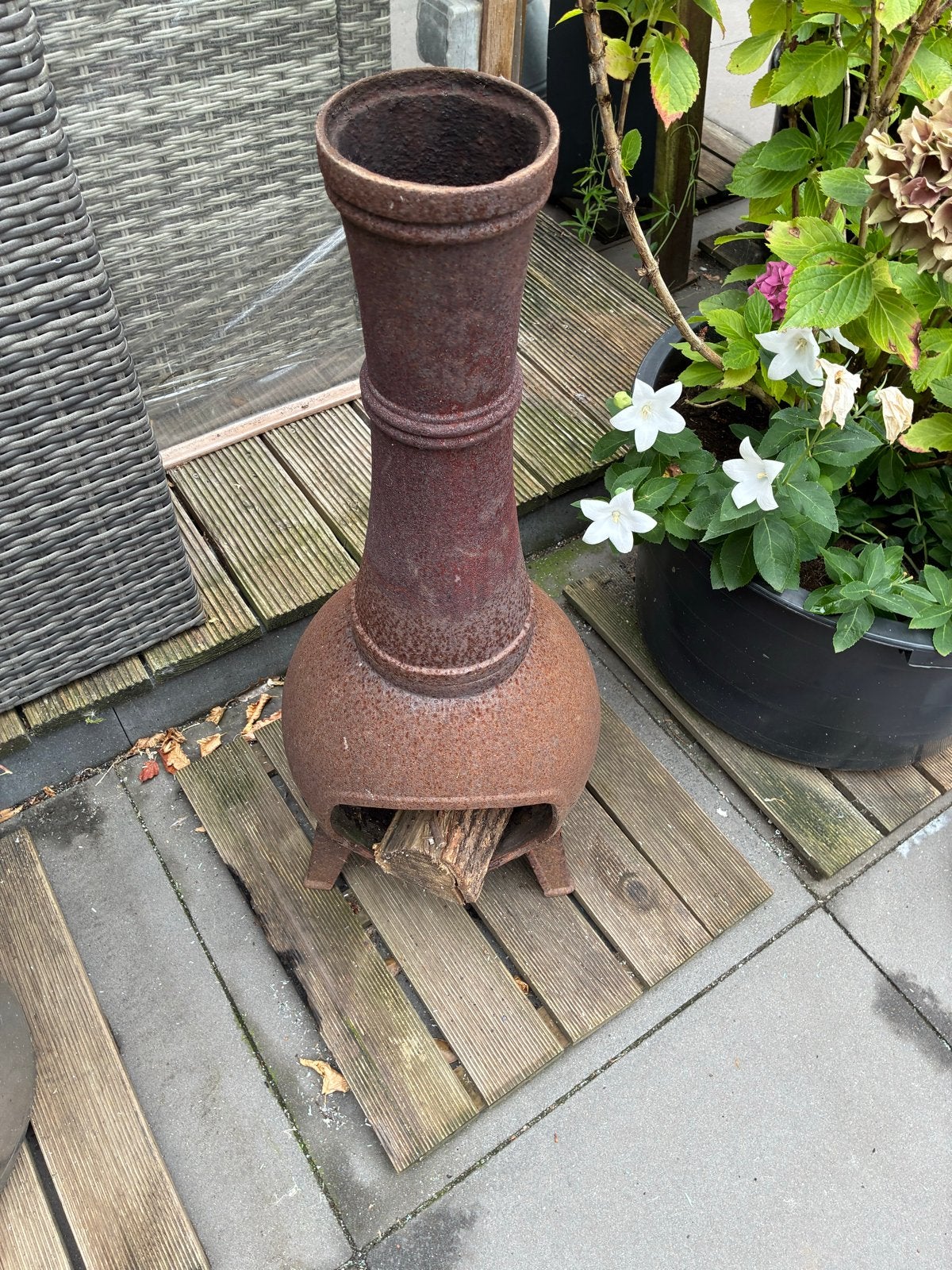 Roestige gietijzeren terrashaard - 80x30 cm, Ophalen, Gebruikt, Vuurkorf