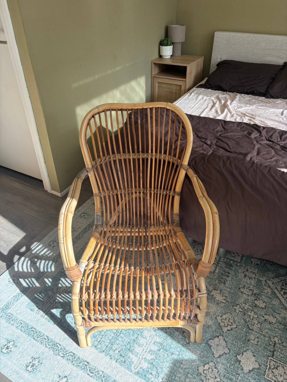 Rotan stoel, Ophalen, Zo goed als nieuw, Bruin, Eén
