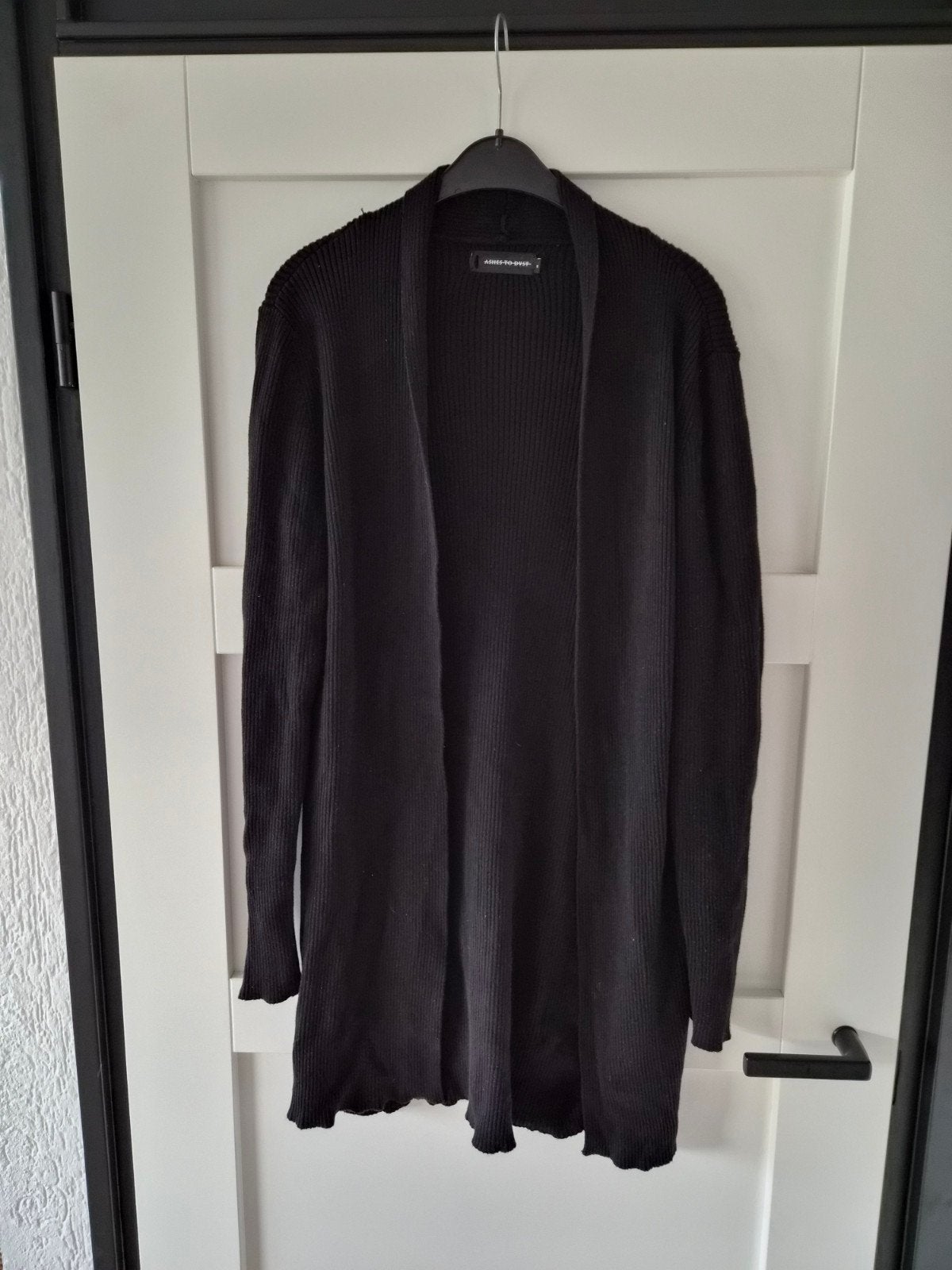 Ashes to Dust heren vest maat S, Kleding | Heren, Truien en Vesten, Ashes to Dust, Zwart, Ophalen of Verzenden, Zo goed als nieuw