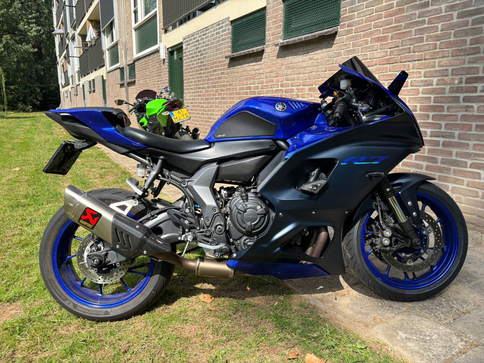 Yamaha yzf r7 a2, Ophalen
