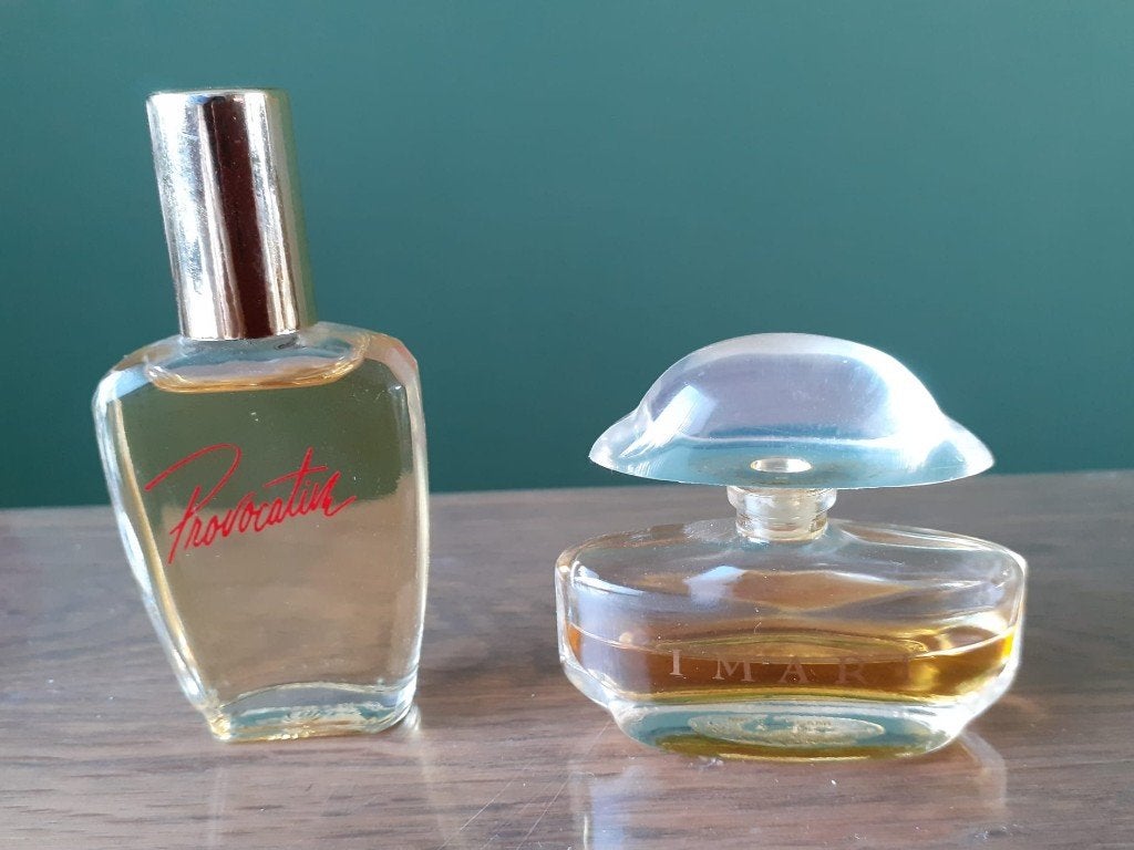 Avon miniaturen parfum, Ophalen of Verzenden, Zo goed als nieuw, Miniatuur, Gevuld
