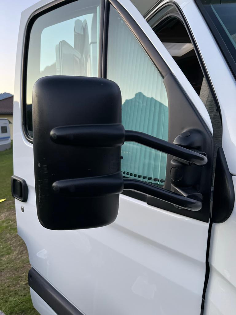 Gezocht; Buitenspiegel Renault Master 2 Knaus camper., Auto-onderdelen, Ophalen of Verzenden, Renault