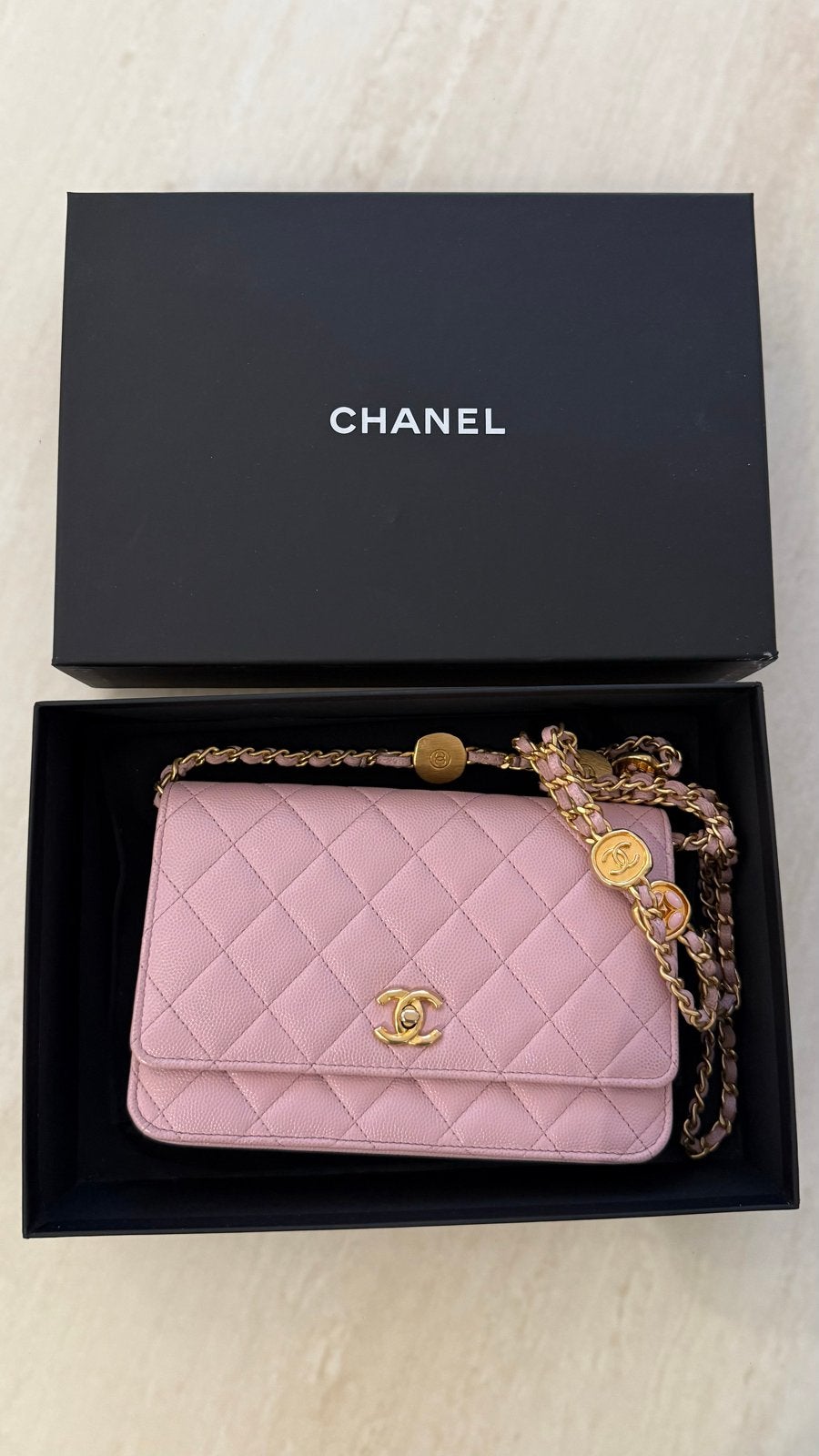 Chanel Wallet on Chain (WOC) Roze, Ophalen, Zo goed als nieuw, Roze, Schoudertasje