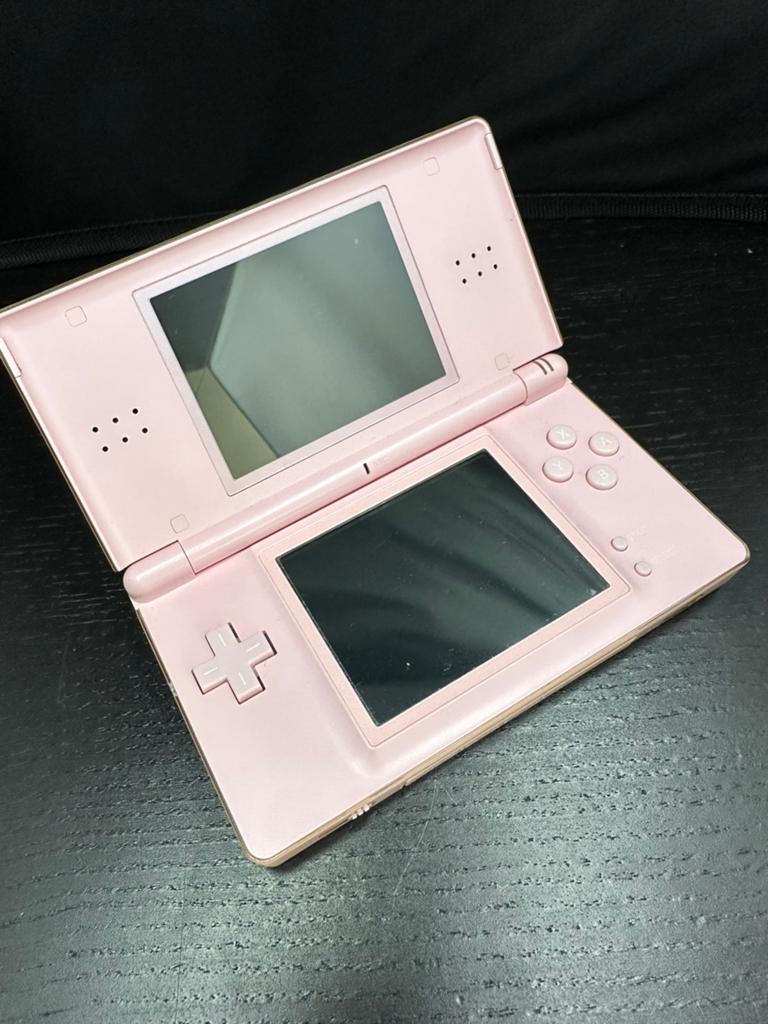 Nintendo DS Lite Roze + Nintendogs + Hoes + Lader, R, Ophalen of Verzenden, H, Roze