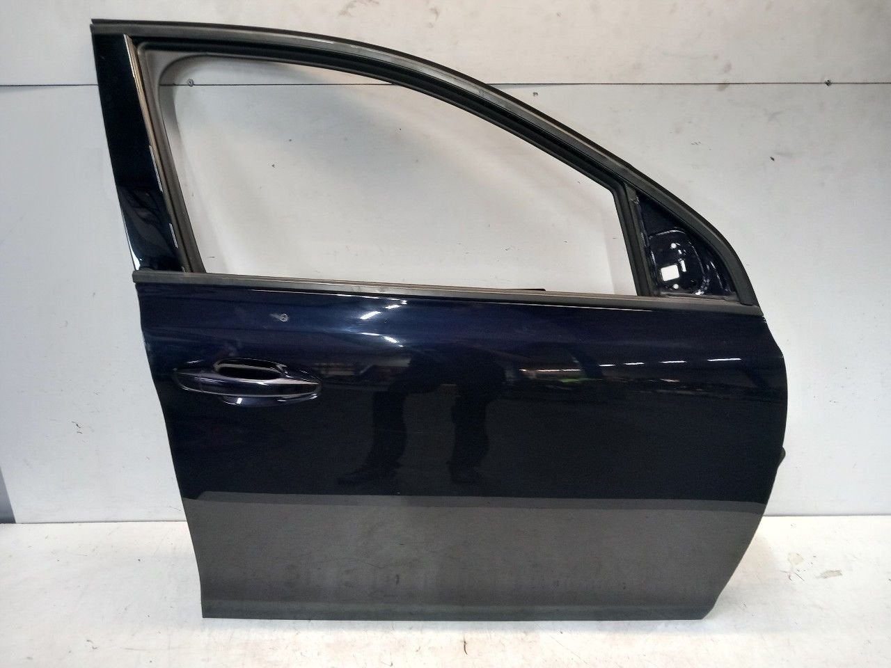 Portier rechts voor Peugeot 308, Onderdelen@venauto.nl, Van der Ven Autorecycling B.V., Gebruikt, Ettenseweg 76, 4706 PB Roosendaal, The Netherlands
