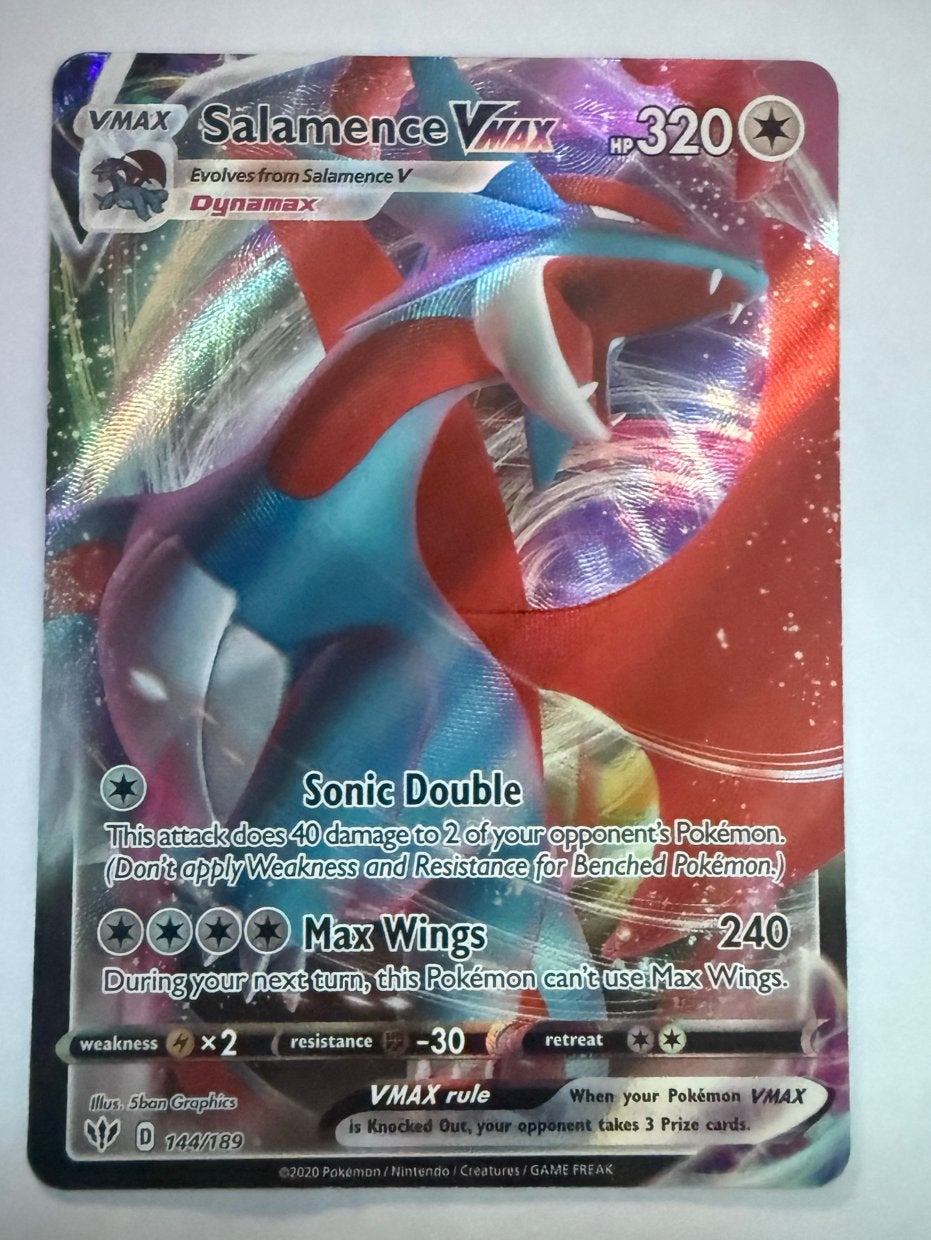 Salamence VMAX -  Darkness Ablaze - Pokémon Kaart, Ophalen of Verzenden, Nieuw, Losse kaart, Foil