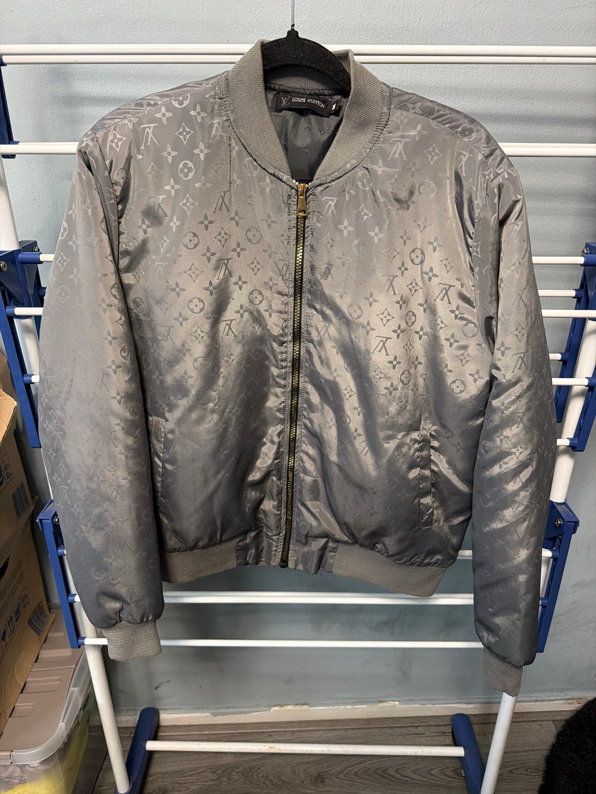 Louis Vuitton Monogram Bomberjack - Grijs (Maat M), Ophalen of Verzenden, Zo goed als nieuw, Maat 38/40 (M), Grijs