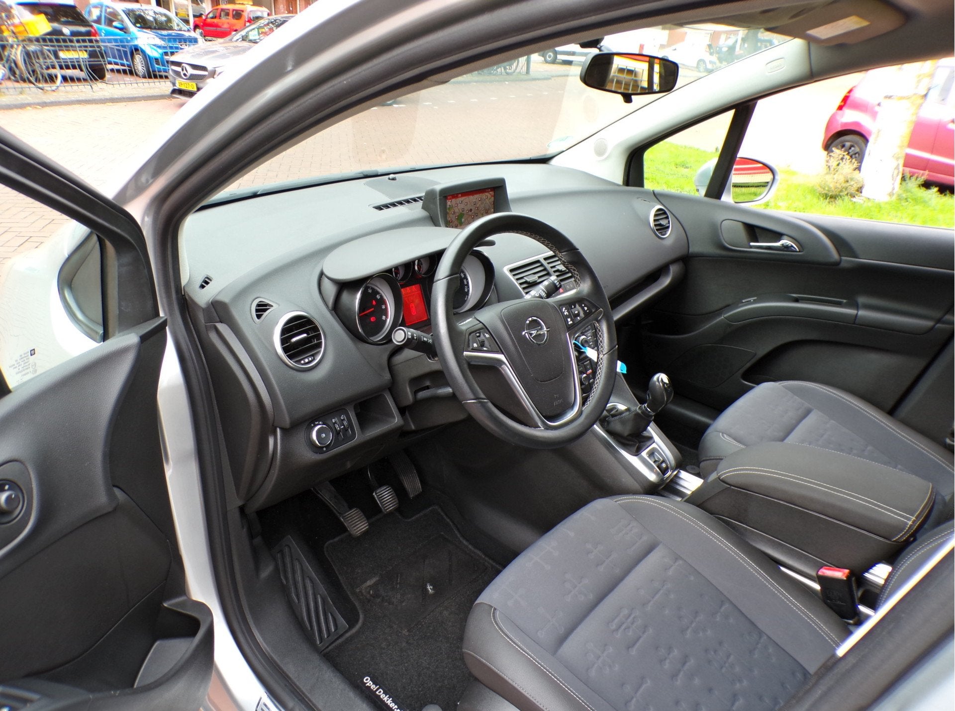 Opel Meriva 1.4 Turbo Cosmo VAN A TOT Z DEALER ONDERHOUDEN.., Auto's, Voorwielaandrijving, Dealer onderhouden, Gebruikt, 4 cilinders