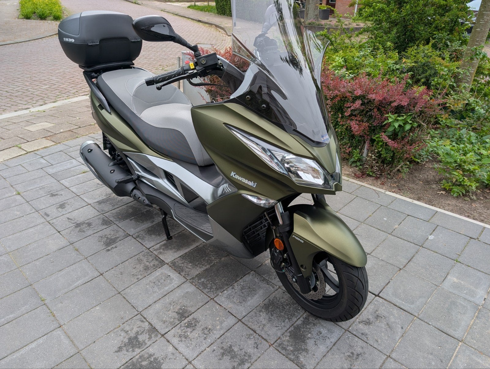 Motor scooter Kawasaki j300, 2020., Motoren, Motoren | Kawasaki, Particulier