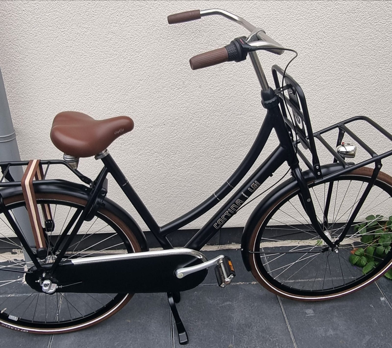 Cortina U4 Transportfiets 28 inch - 3 versnellingen