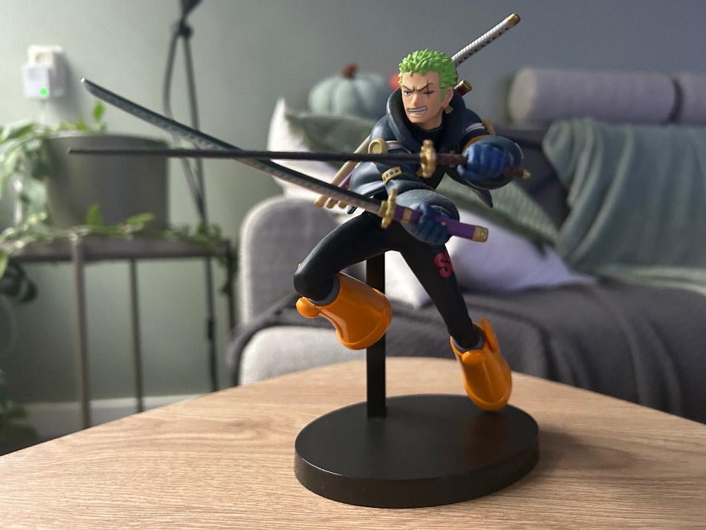 One Piece Roronoa Zoro figuur (Battle Record Collection), Ophalen of Verzenden, Zo goed als nieuw