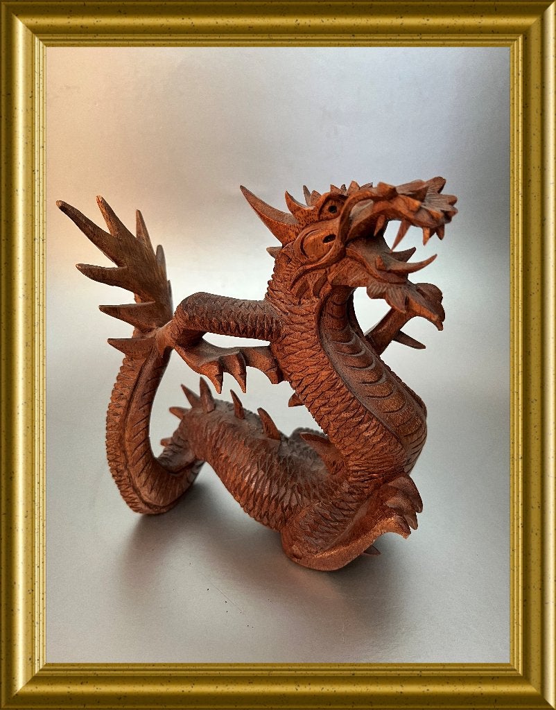 Oud houten beeldje, houtsnijwerk draak, Minder dan 20 cm, Ophalen of Verzenden, Handgemaakt, Beeld