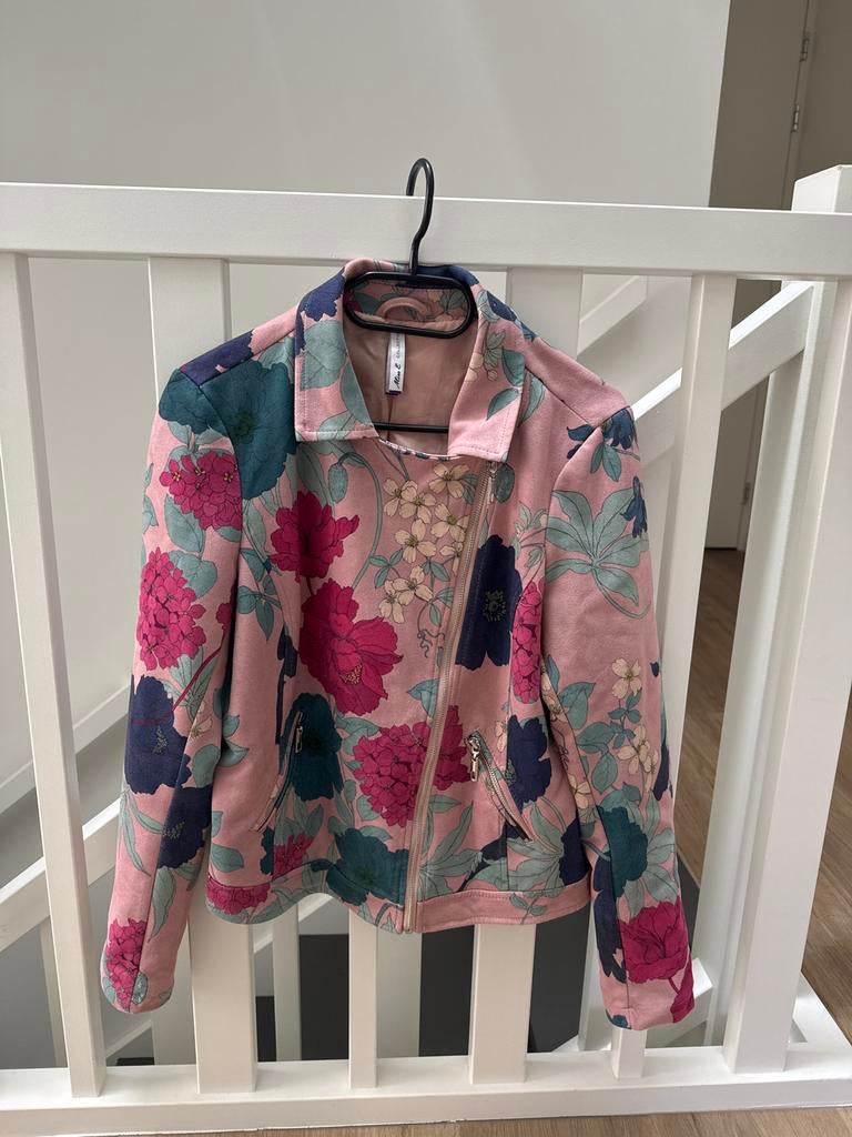 Miss & Collection Roze Bloemen Bikerjack Maat 40, Ophalen of Verzenden, Zo goed als nieuw, Maat 38/40 (M), Roze