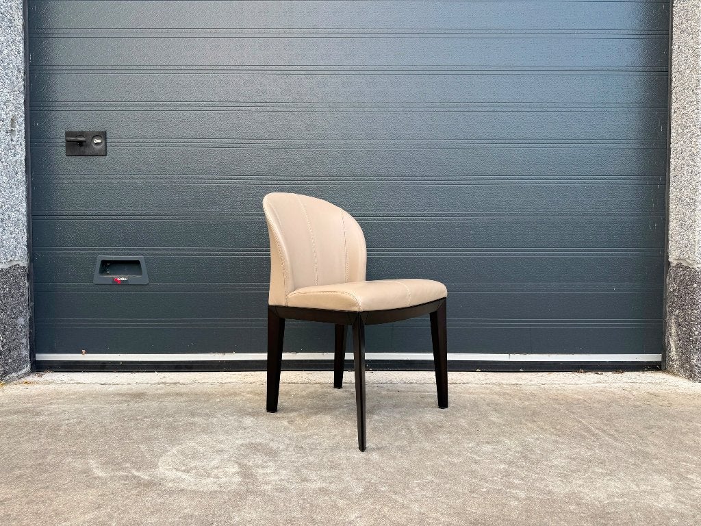 Giorgetti 04 “Normal” Dining Chairs, Huis en Inrichting, Overige kleuren, Hout, Ophalen of Verzenden, Zo goed als nieuw