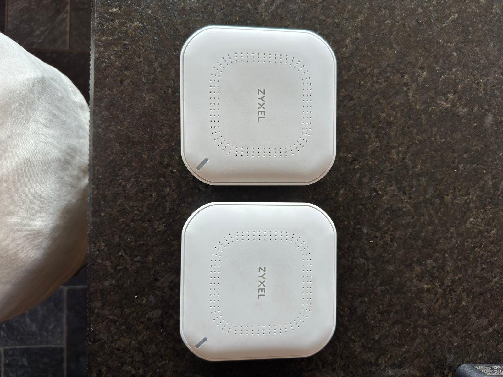 Zyxel NWA50AX WiFi 6 Access Points (2 stuks), Ophalen of Verzenden, Zo goed als nieuw
