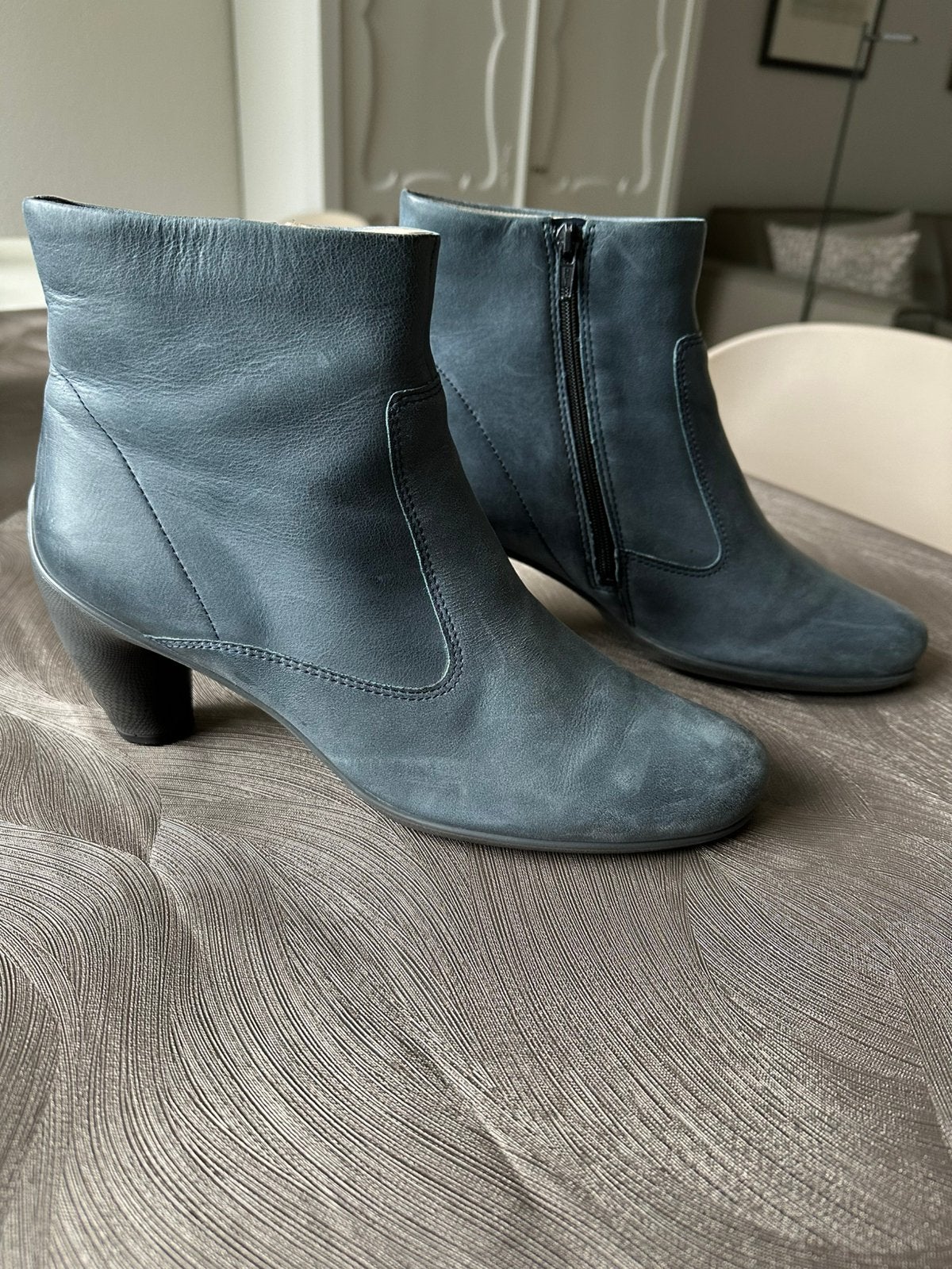 Ecco laarzen. Stoer leer. Mooie hak. Mt 42, Ophalen of Verzenden, Zo goed als nieuw, Blauw, Lage of Enkellaarzen