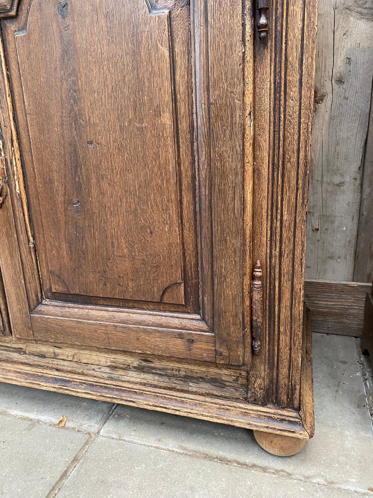 Stoer landelijk Frans dressoir kast, Ophalen