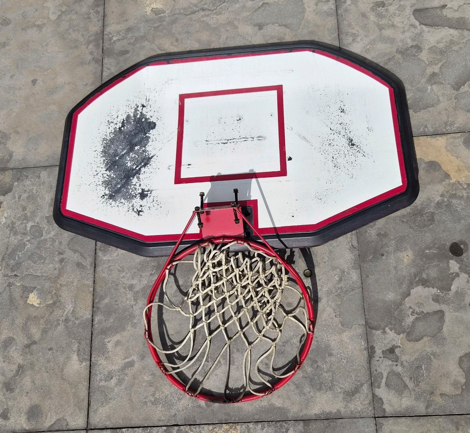 Gebruikt basketbalbord met ring en net, Sport en Fitness, Basketbal, Ophalen of Verzenden, Gebruikt, Ring, Bord of Paal