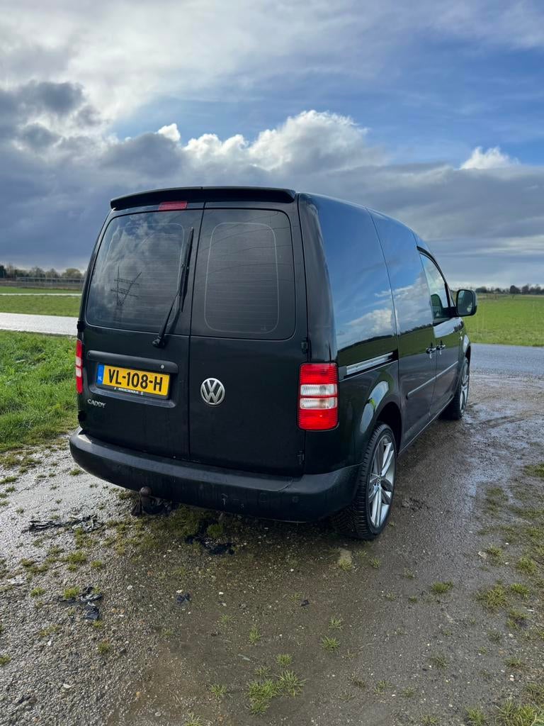 Volkswagen Caddy 1.6 D dsg 2015 (Prijs ex btw), Auto's, Zwart, 4 cilinders, Volkswagen, Zwart