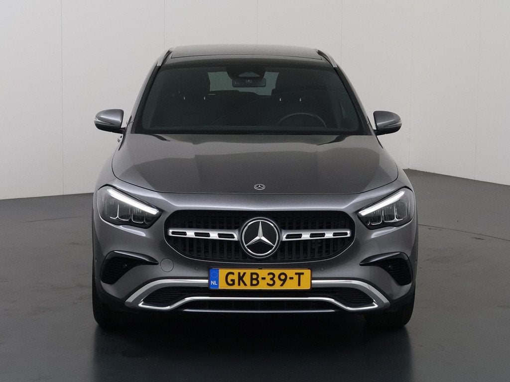 Mercedes-Benz GLA-klasse 180 Star Edition Luxury Line | Keyl, Auto's, Mercedes-Benz, Gebruikt, 4 cilinders, Leder en Stof, Origineel Nederlands