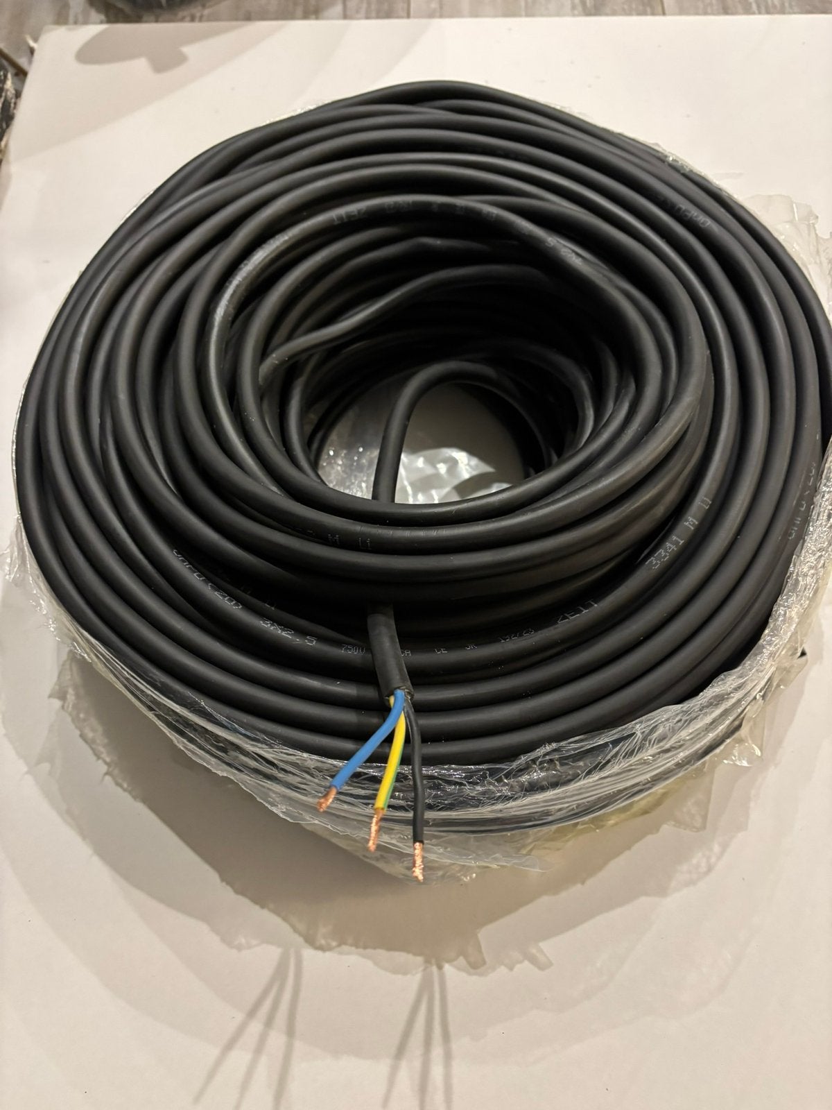 Nieuwe rol Neopreen kabel H07RN-F 3x2.5mm - 100 meter, Ophalen of Verzenden, Nieuw, Kabel of Snoer