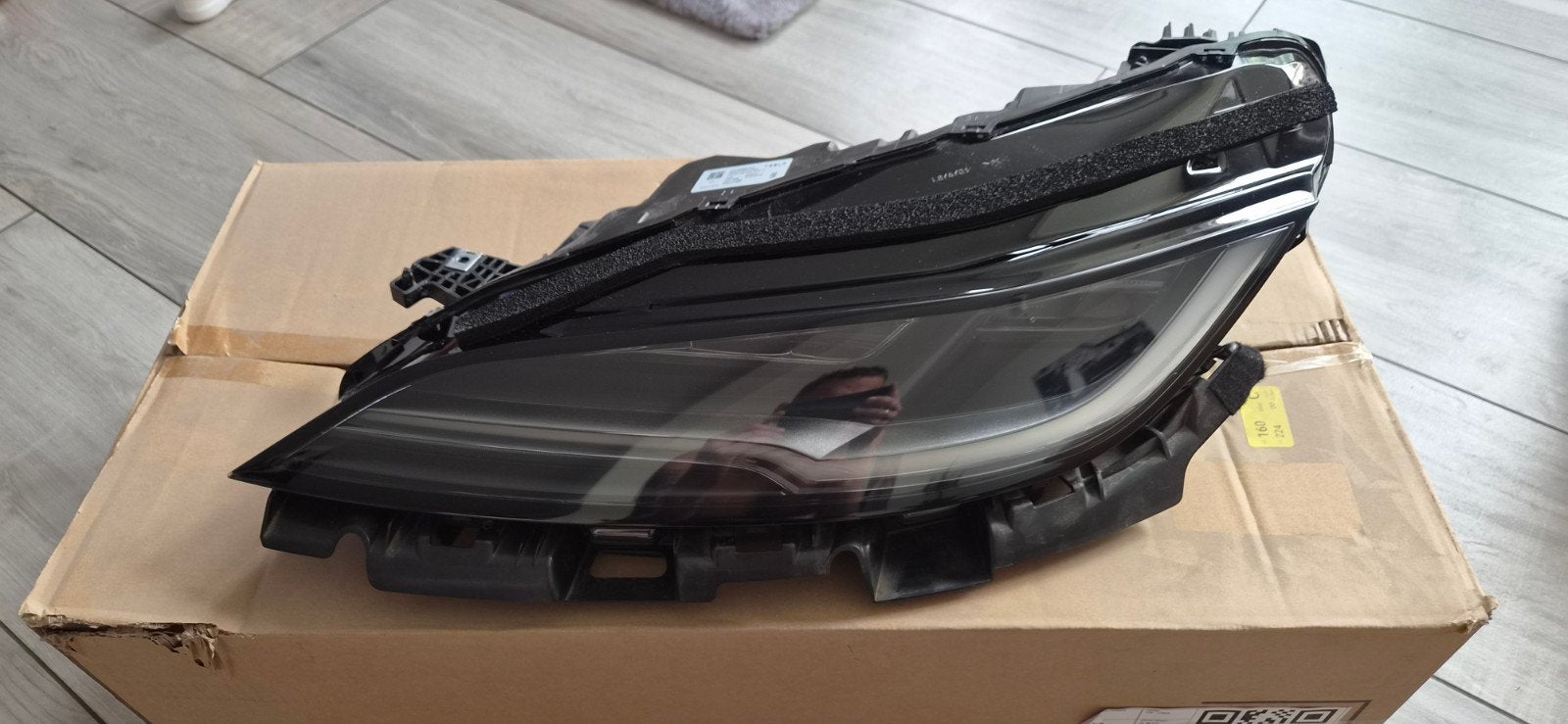 Tesla Model 3 2024- Koplamp Links (Nieuwstaat), Ophalen of Verzenden