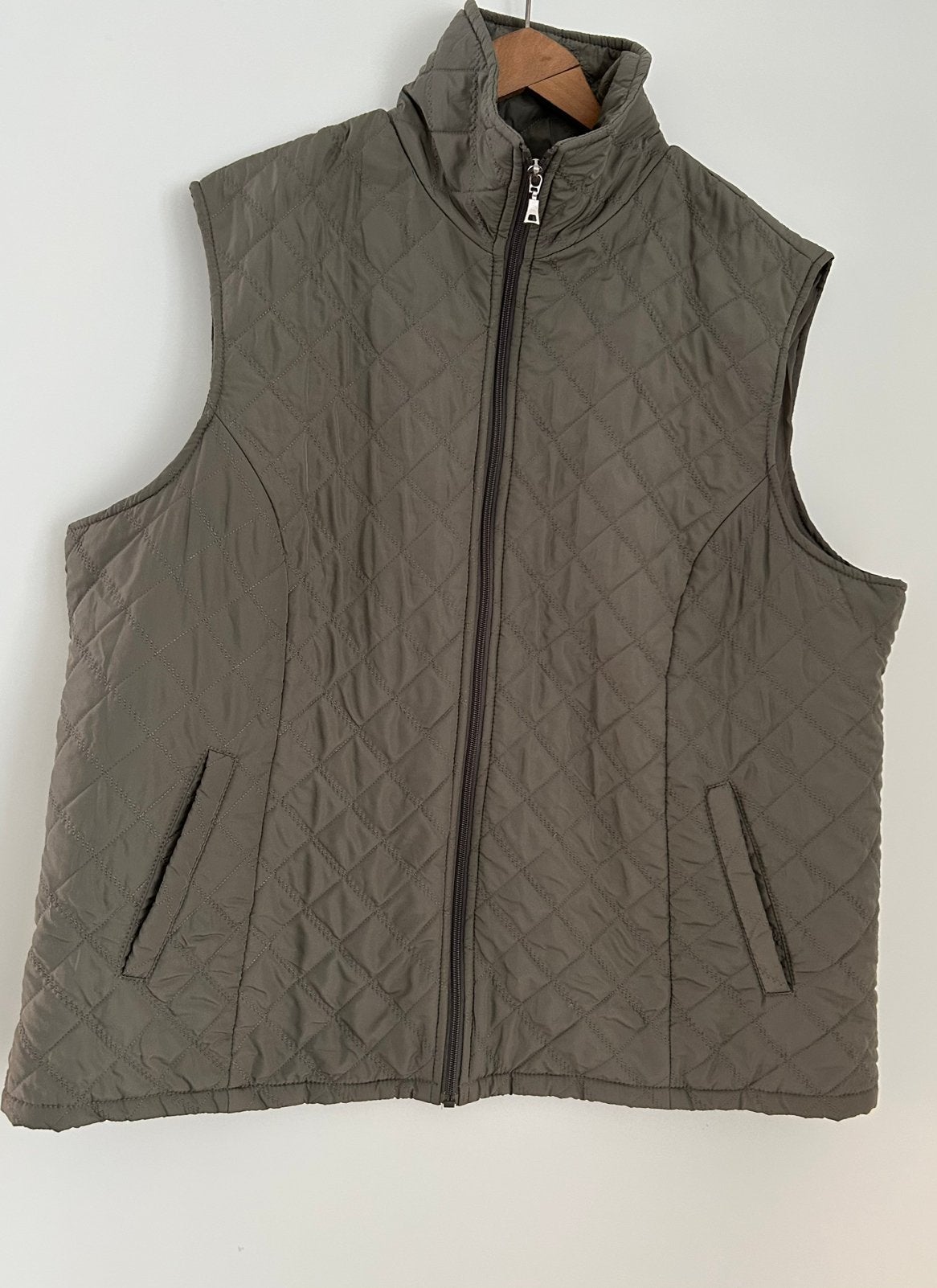 Groene bodywarmer, Flight, maat XXL, nieuw, Kleding | Dames, Bodywarmers, Ophalen of Verzenden, Nieuw, Maat 46/48 (XL) of groter