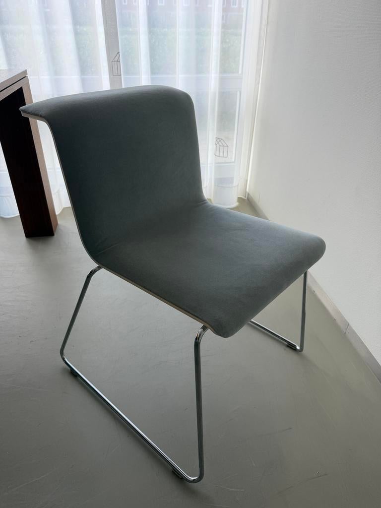 9 Tab Chair design stoelen met sledeframe, Ophalen, Blauw, Design, Zo goed als nieuw