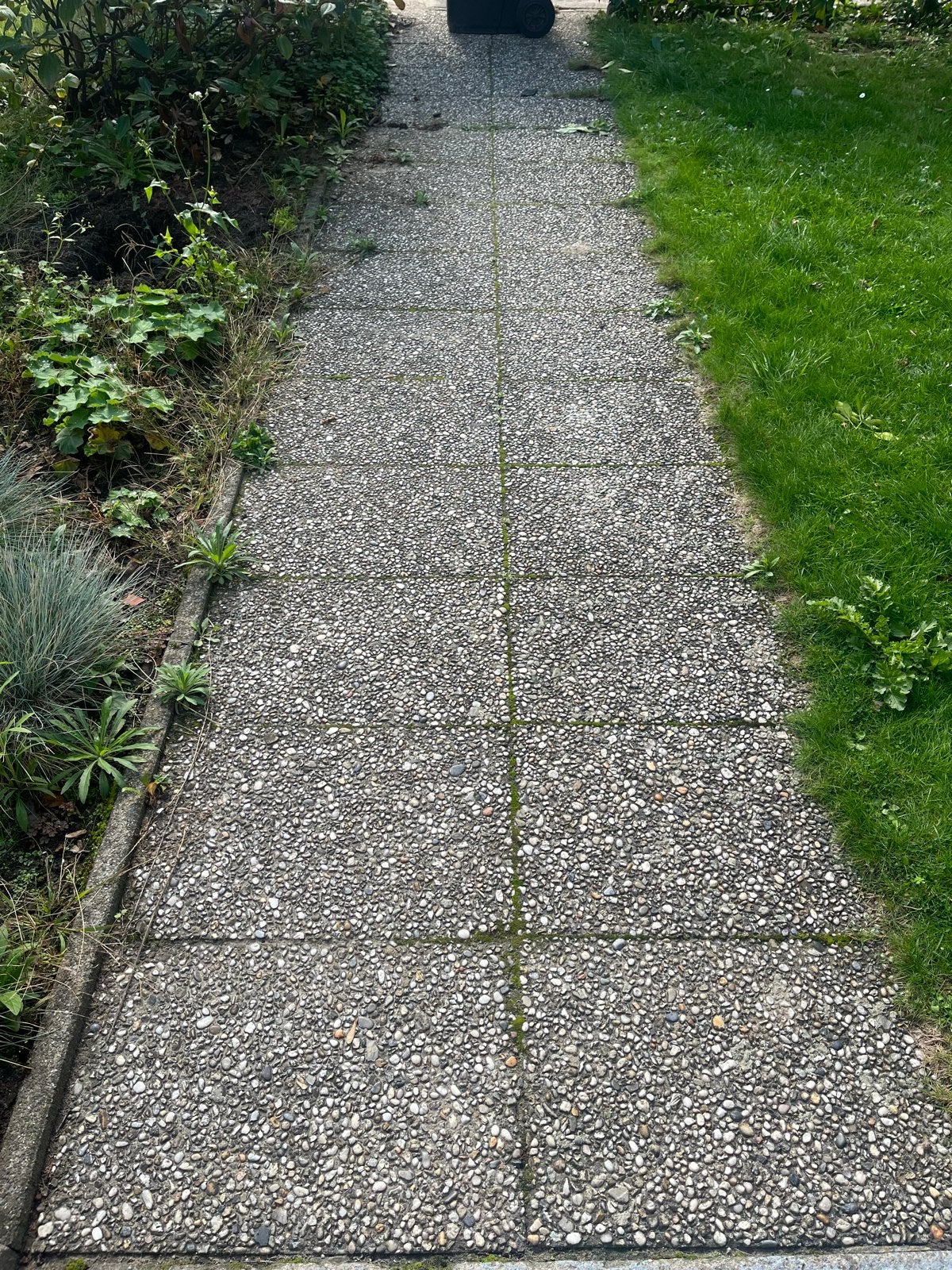 Gratis 30 stuks grindtegels, Tuin en Terras, Ophalen, Gebruikt, 5 tot 10 m², Beton