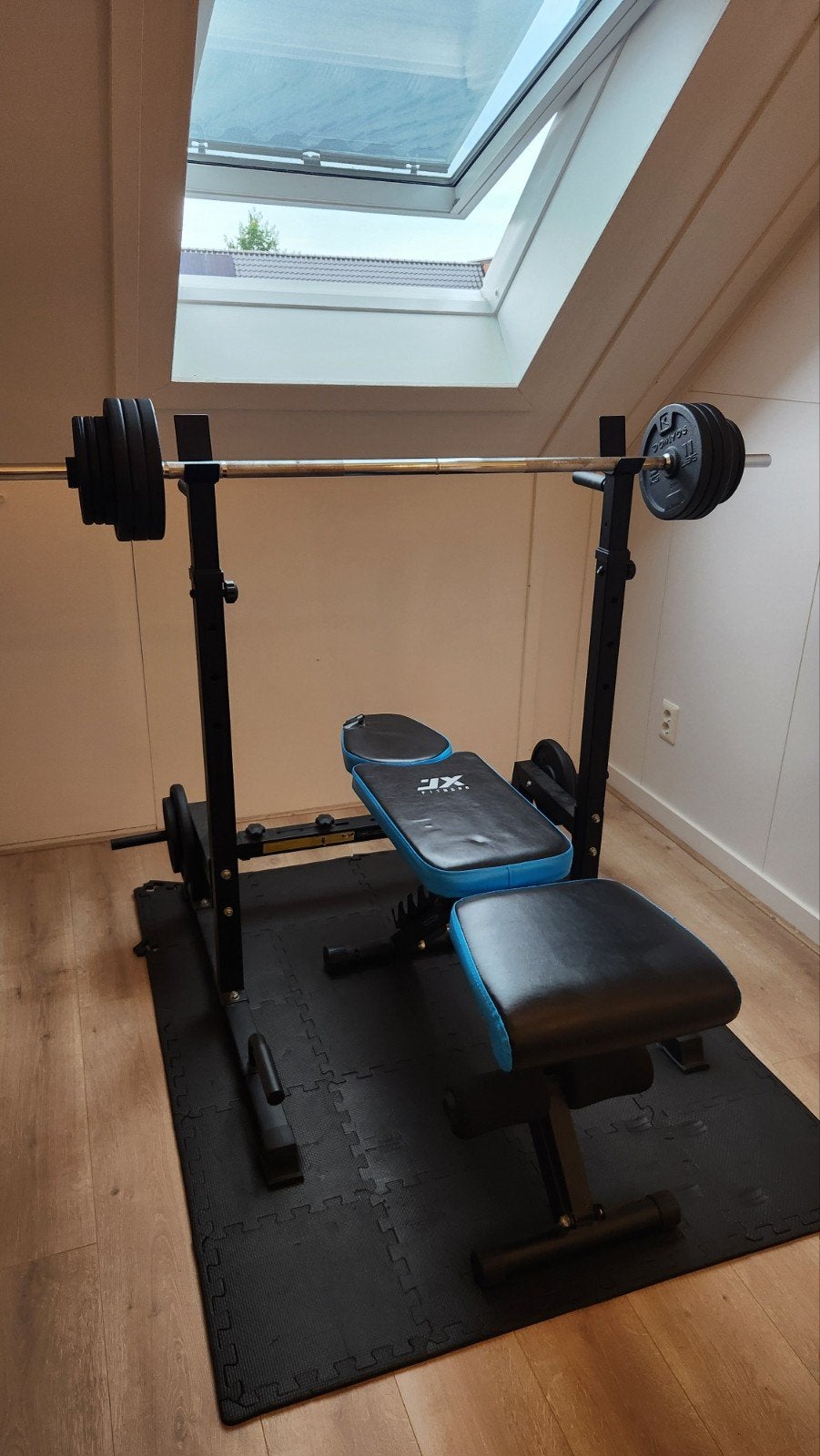 Halterbank met squat rack + 56 kg schijven + halterstang, Ophalen, Armen, Gebruikt, Krachtstation