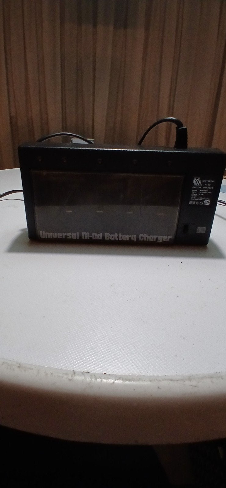Universele Ni-Cd Batterijlader, Ophalen, Nieuw