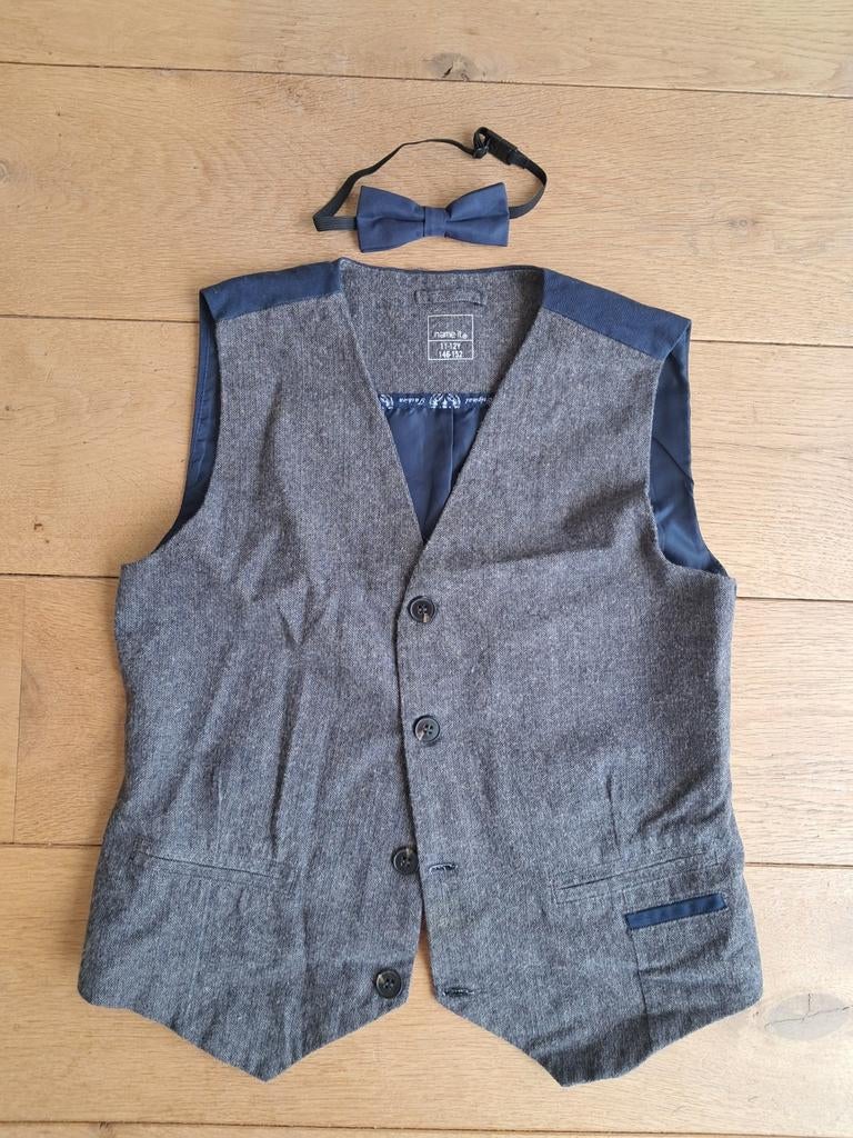 Jongens gilet met strikje, mt 148, Ophalen of Verzenden, Zo goed als nieuw, Jongen